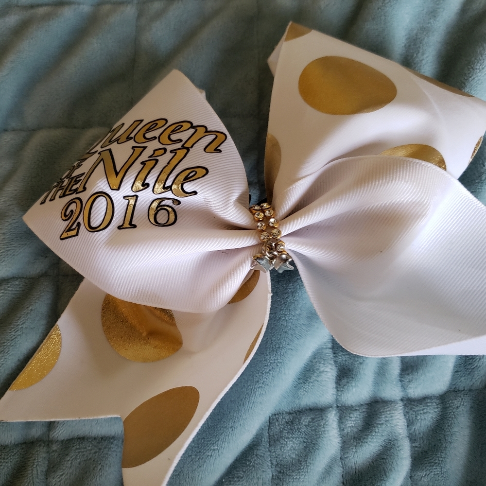 Cheer bows - Picture 2 of 5